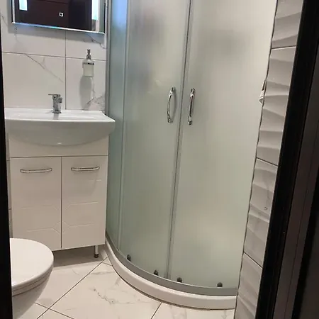 Apartment Vanilla Ice *