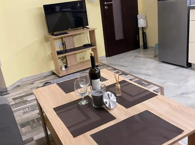 Apartment Vanilla Ice