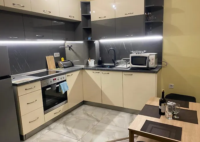 Apartment Vanilla Ice *